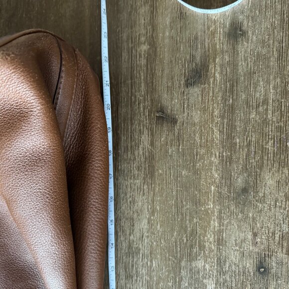 Michael Kors Tan Gold Hobo Bag with Relaxed Shape.  Some Pen Marks Inside. - Picture 11 of 12